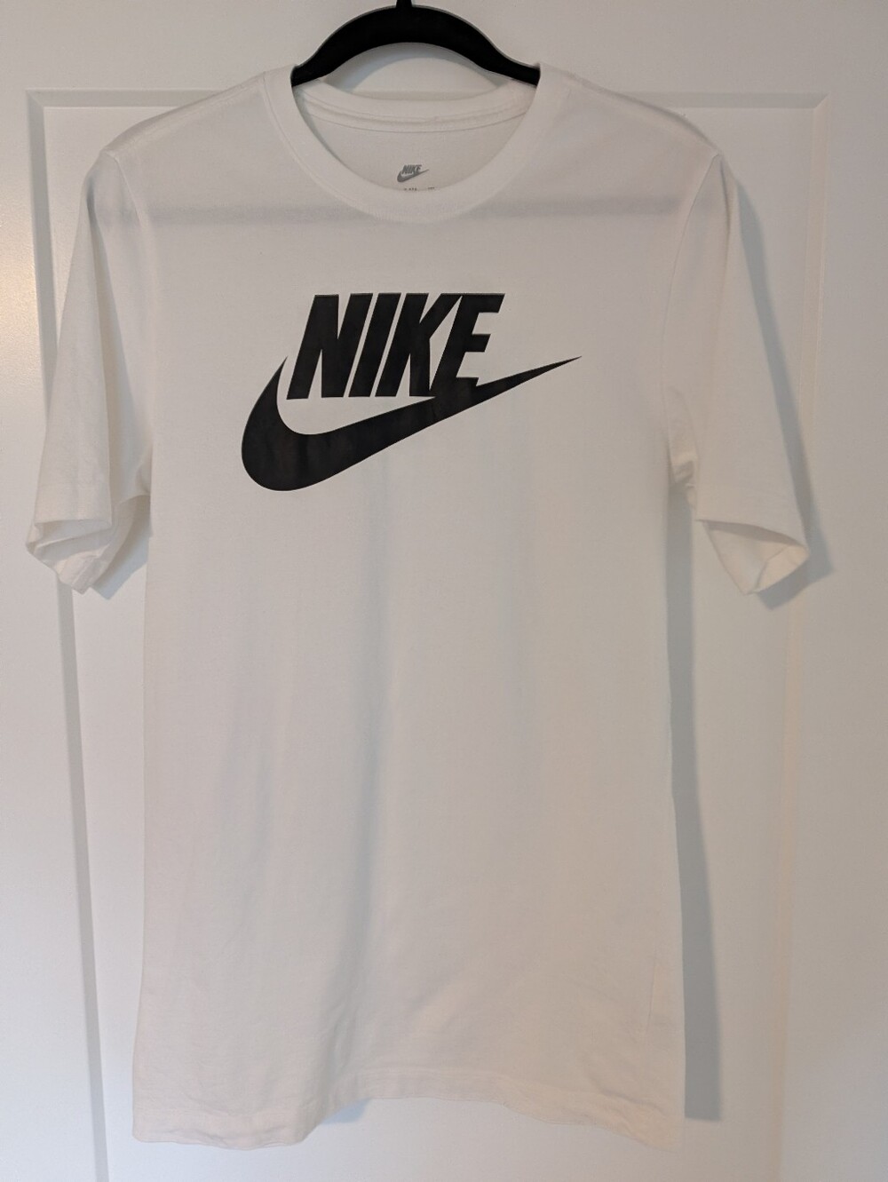 Nike Graphic Tee Small/Tall EUC